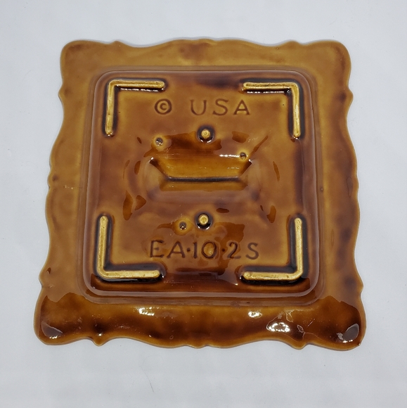 Mid-Century Square Scrollwork Ashtray - Vintage - Picture 8 of 9